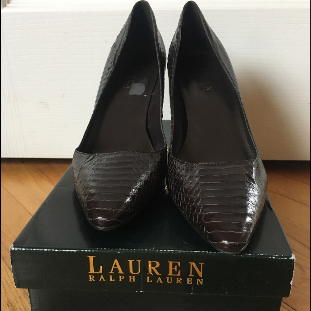 Lauren Ralph Lauren Dark Brown Textured Heels